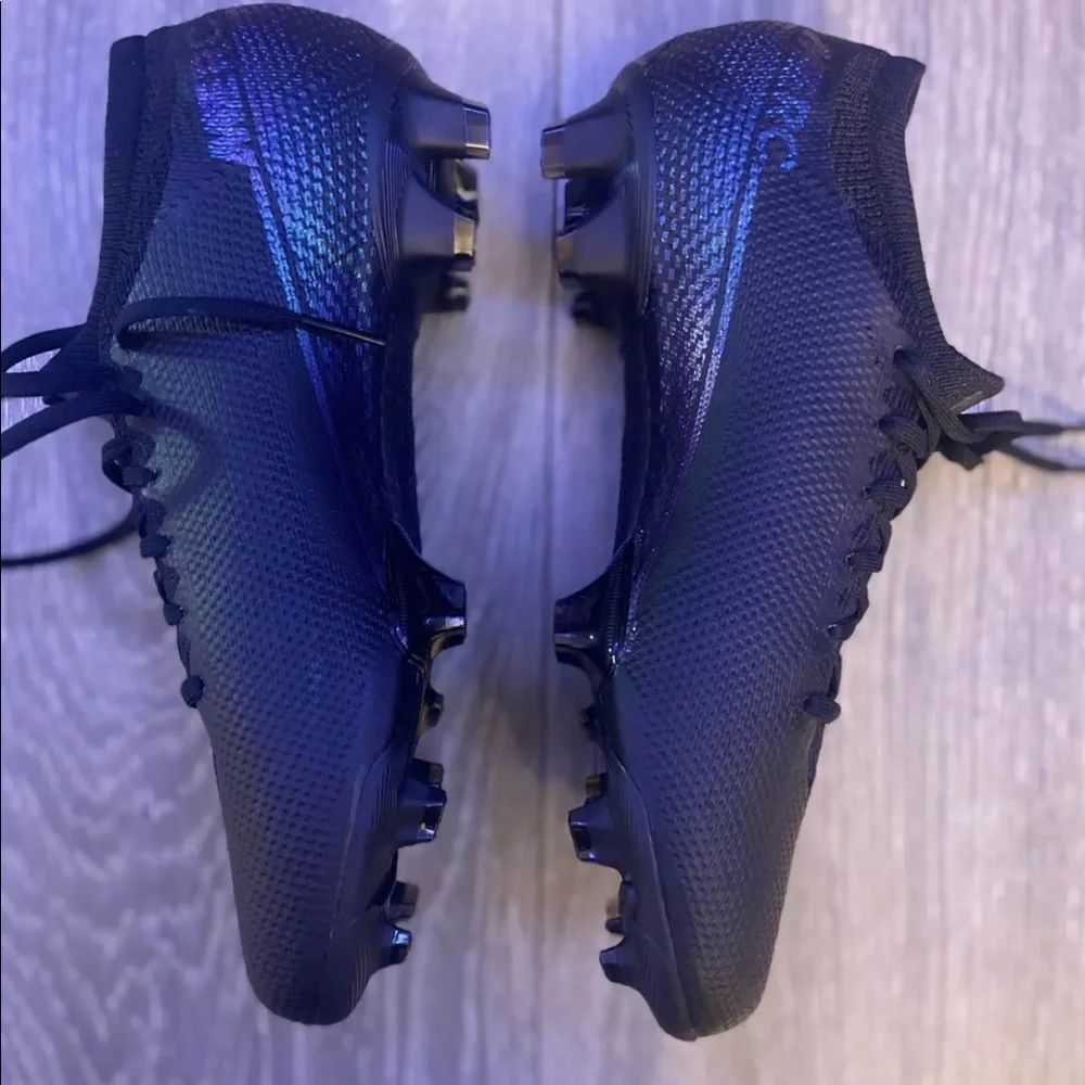 NWT Nike Mercurial Vapor 13 Pro FG Soccer Cleats‎